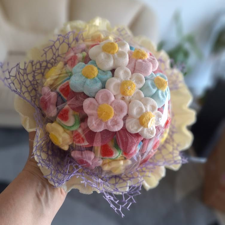Bouquet di Caramelle Gommose: L'Idea Perfetta per Ogni Occasione!