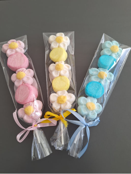 Spiedini di Marshmallo a Tema Floreale: Un Giardino di Dolcezza!🌸🌺