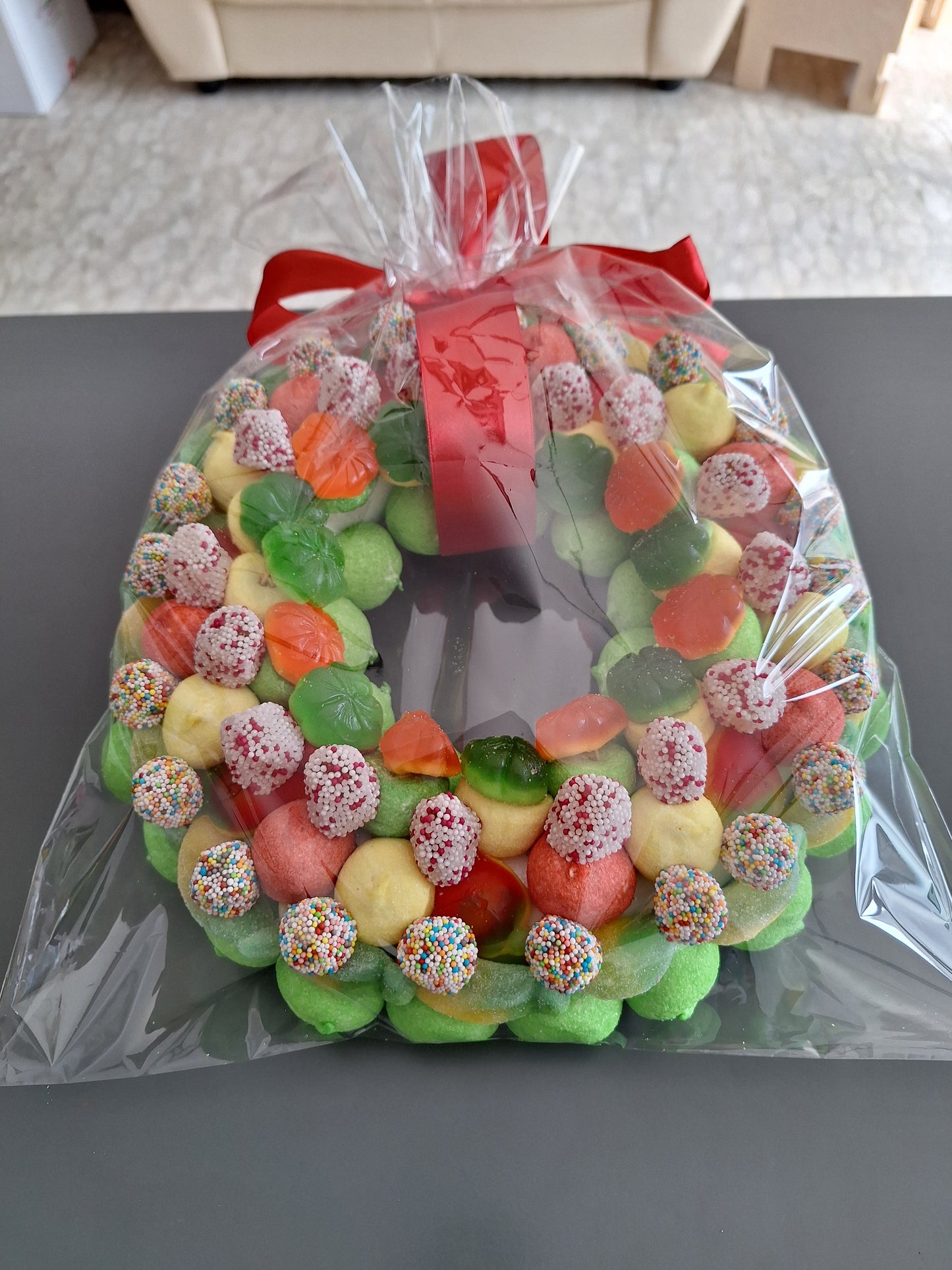 🎄 Ghirlanda di Natale di Caramelle Gommose – Dolce magia natalizia! 🍬